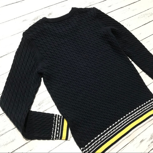 Tommy Hilfiger Button Shoulder Cable Knit Crewneck Sweater - Picture 4 of 16